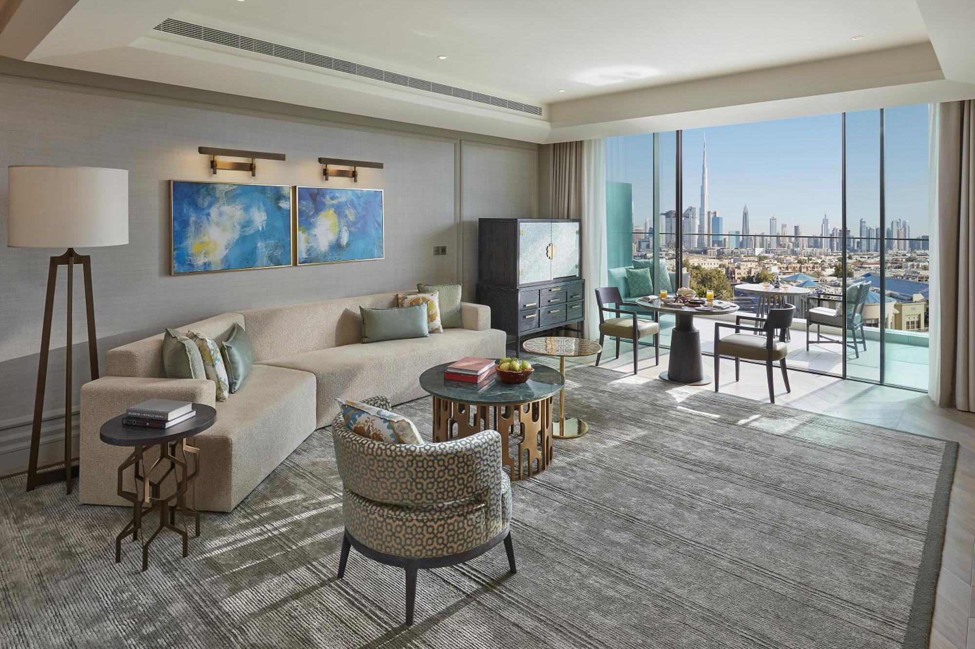 Mandarin Oriental Jumeira, Dubai Exteriör bild A suite at the hotel