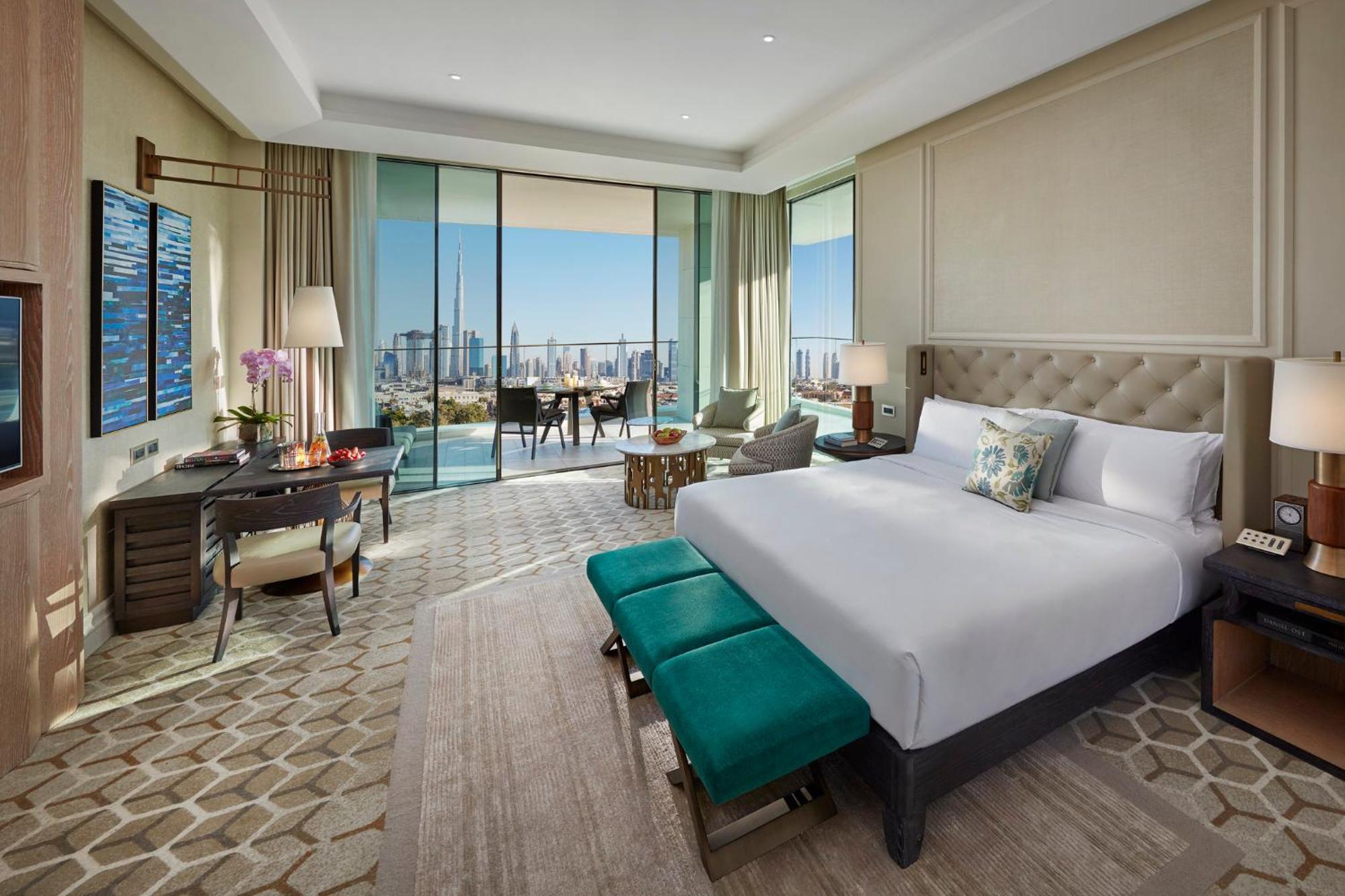 Mandarin Oriental Jumeira, Dubai Exteriör bild A bedroom at the hotel
