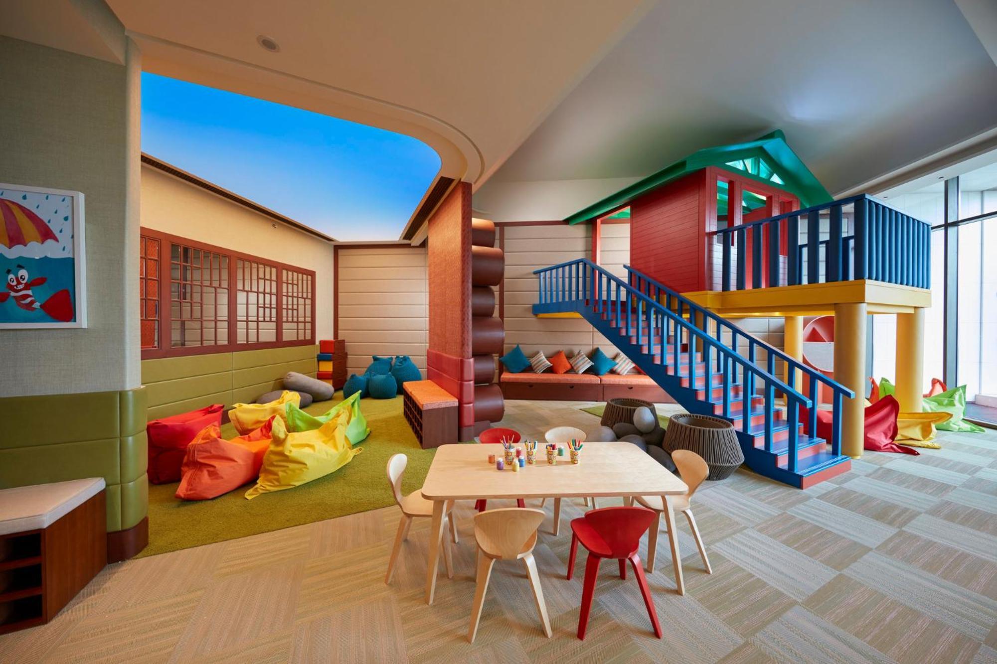 Mandarin Oriental Jumeira, Dubai Exteriör bild The Children's Club at The Westin, Seoul